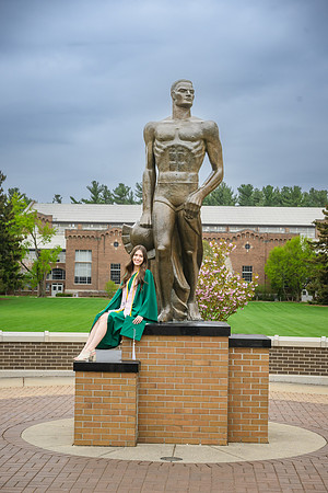 25MSUSpring-0504-Alumni-002