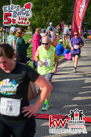 25ER-Finish-0493
