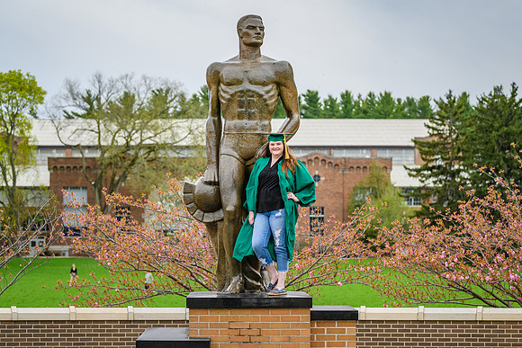 20MSU-Spring-Sun-401