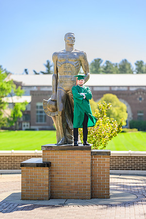 25MSUSpring-0508-Andrew-004