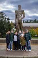 24MSU-SLE-Family-179