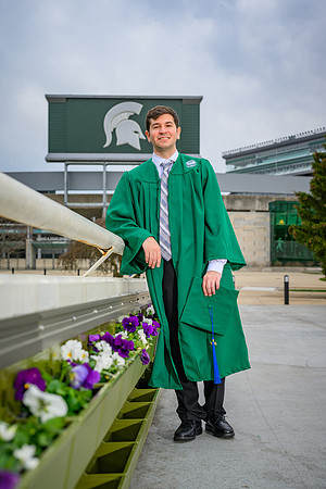 22MSUSpring-0505-ZackDrew-022