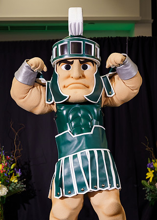 25MSU-ServiceAwards-Sparty-169-5x7