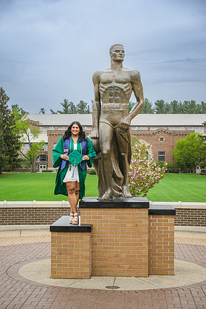 25MSUSpring-0504-Alumni-031