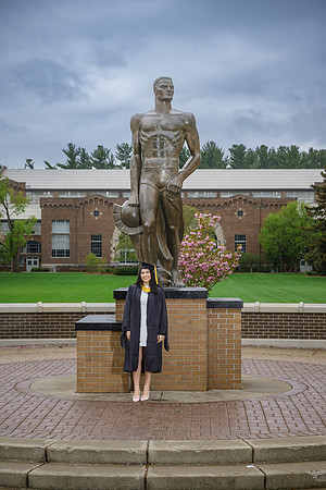 25MSUSpring-0502-Alumni-093