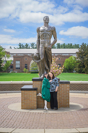 25MSUSpring-0503-Alumni-085