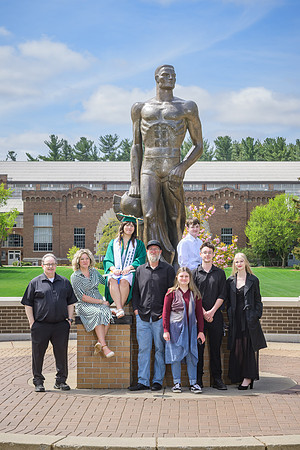 25MSUSpring-0503-Alumni-028